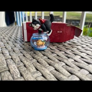 Mischievous Kittens1st in Series